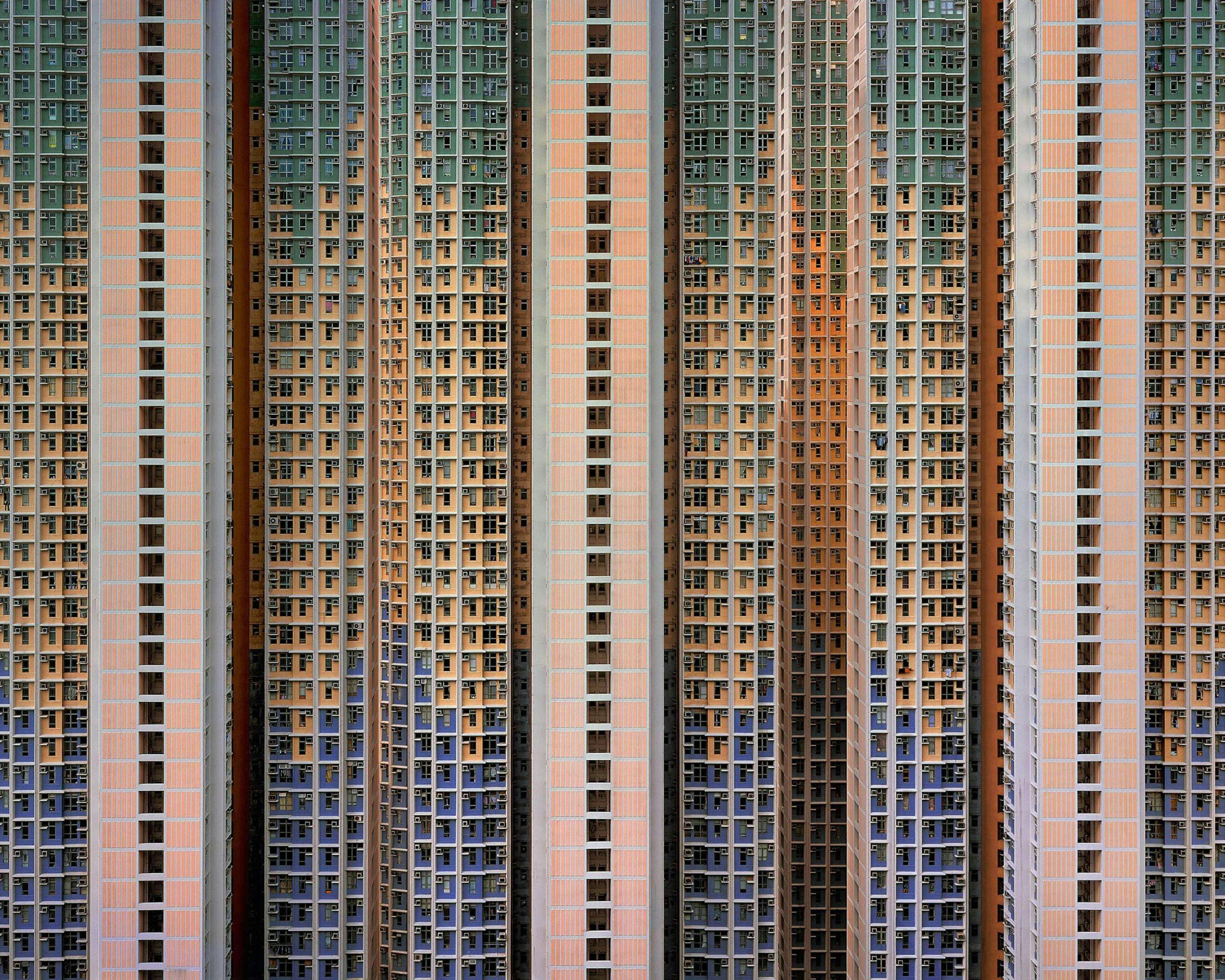 ATLAS-OF-PLACES-MICHAEL-WOLF-ARCHITECTURE-OF-DENSITY-IMG-2 (1)