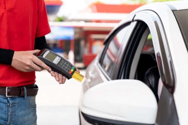 Driver using universal fleet card